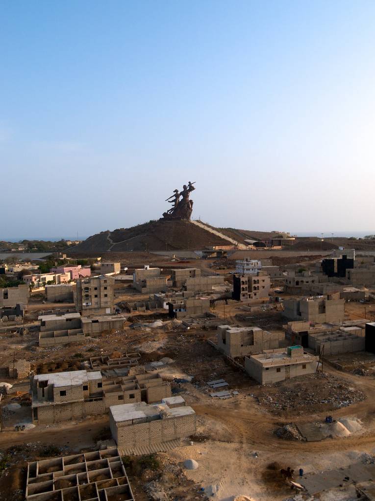 Monumento al Renacimiento Africano - Dakar, Senegal, África - 17