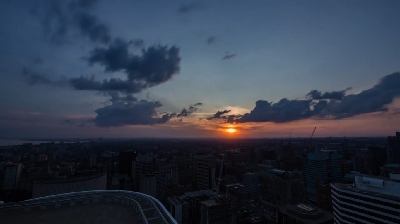 Toronto, Canada - Timelapse City Rising - Captura