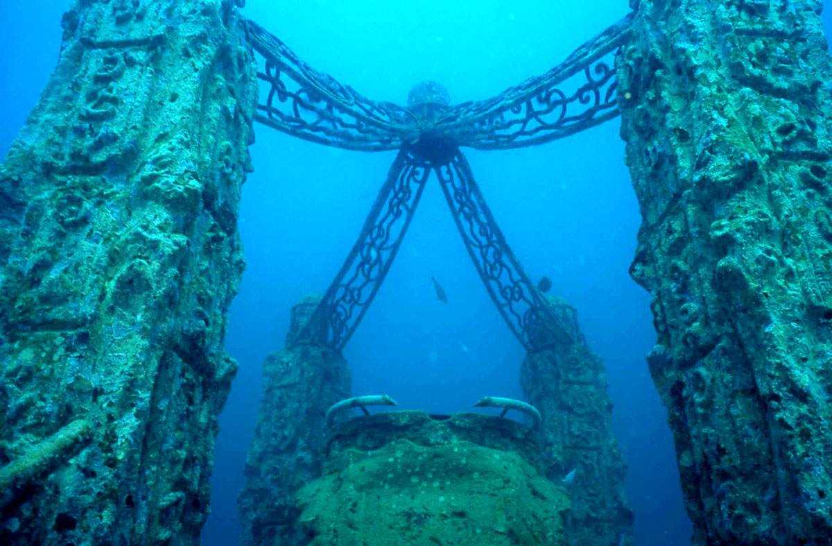 Neptune Memorial Reef - Un cementerio submarino