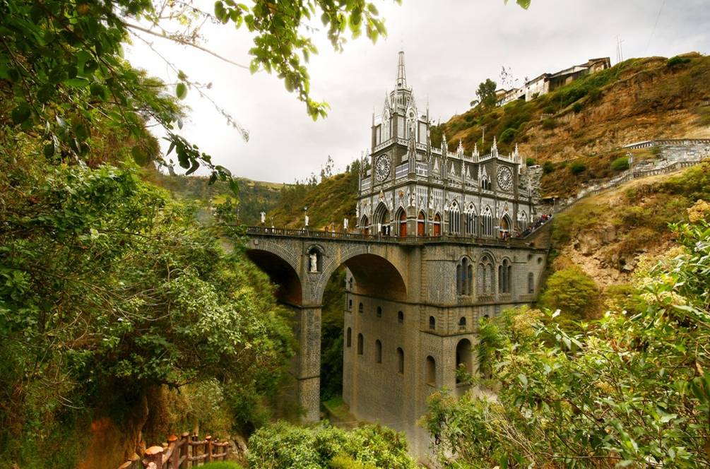 Santuario De Las Lajas: La Iglesia Que Parece Un Castillo Europeo