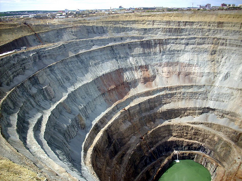 Diamond mine Mir