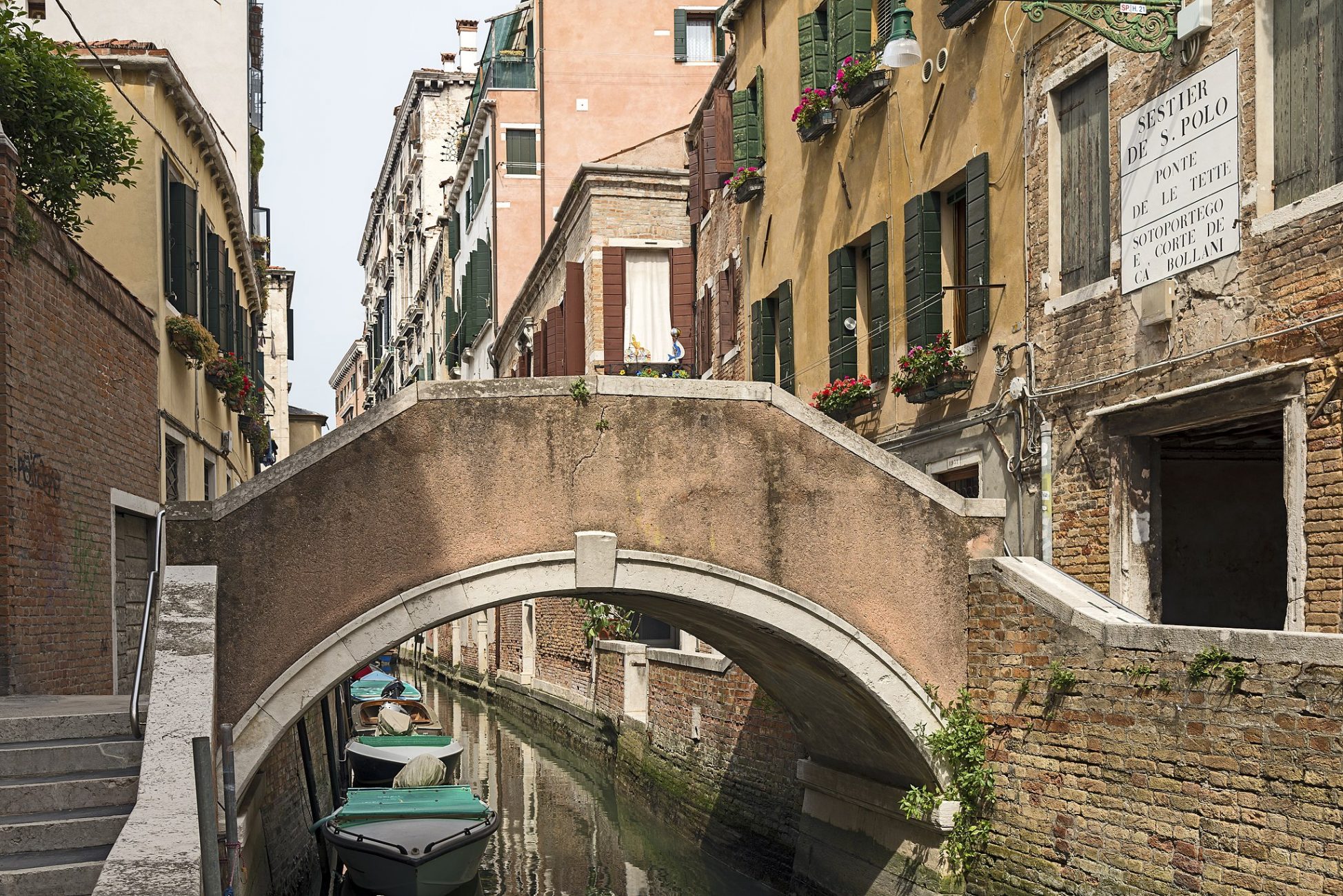 El puente de los senos en Venecia